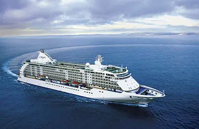 Foto 1 Seven Seas Voyager